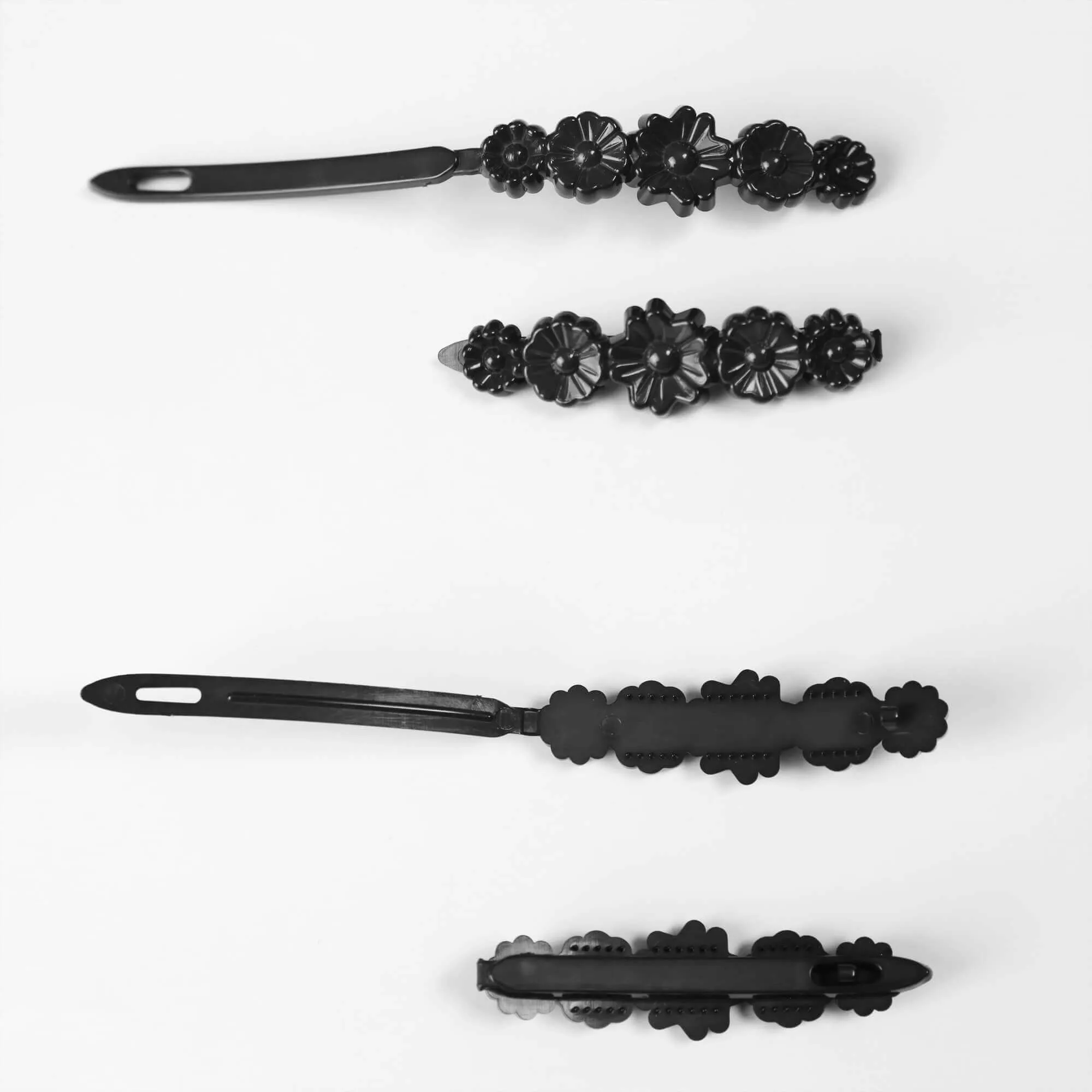 24 Pack UP1 Plastic Self Hinge Hair Clips