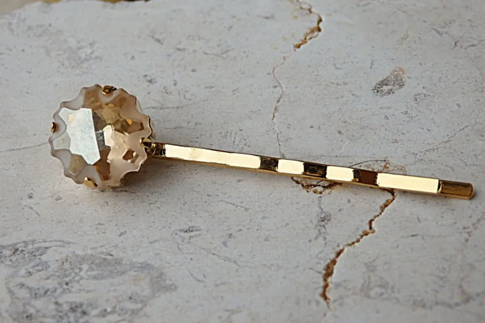 Bridal bobby pins