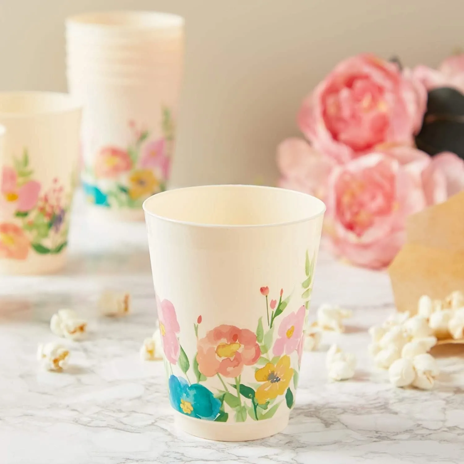 Coral Flower Plastic Tumbler Cups, Floral Party Decorations (16 oz, 16 Pack)