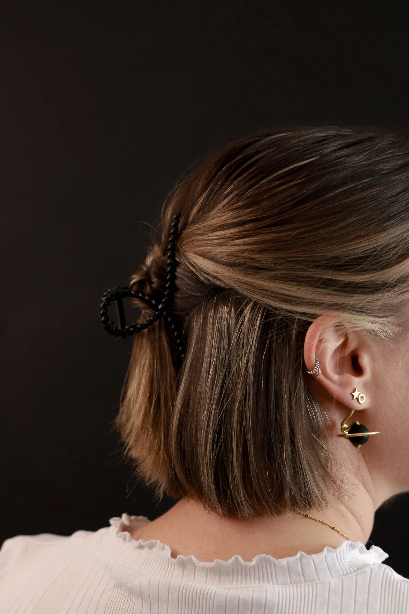 Ebony Claw Clip