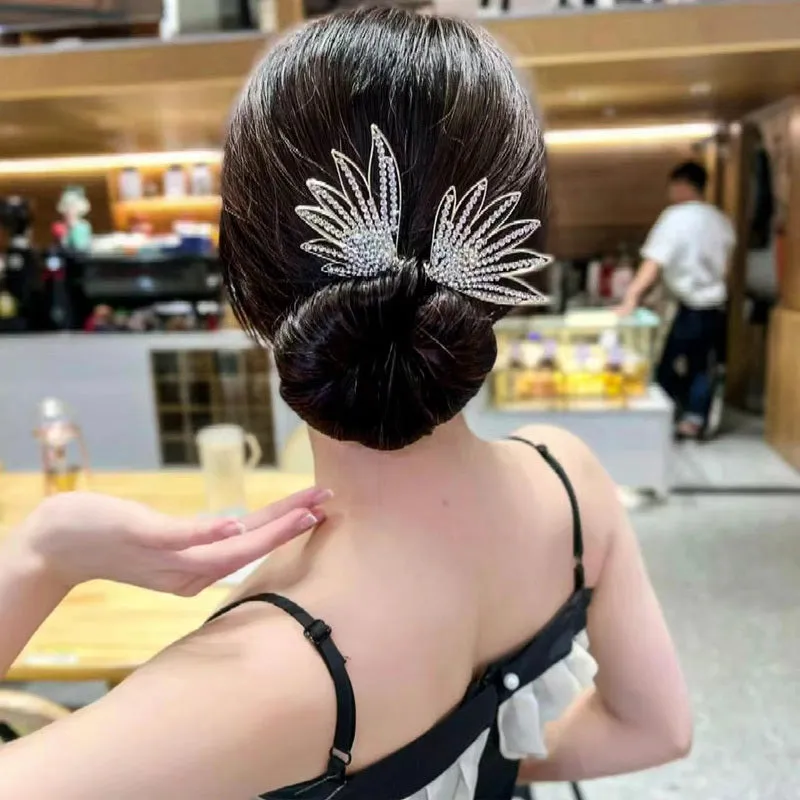 Fish Tail Hair Curler Elegant Flower