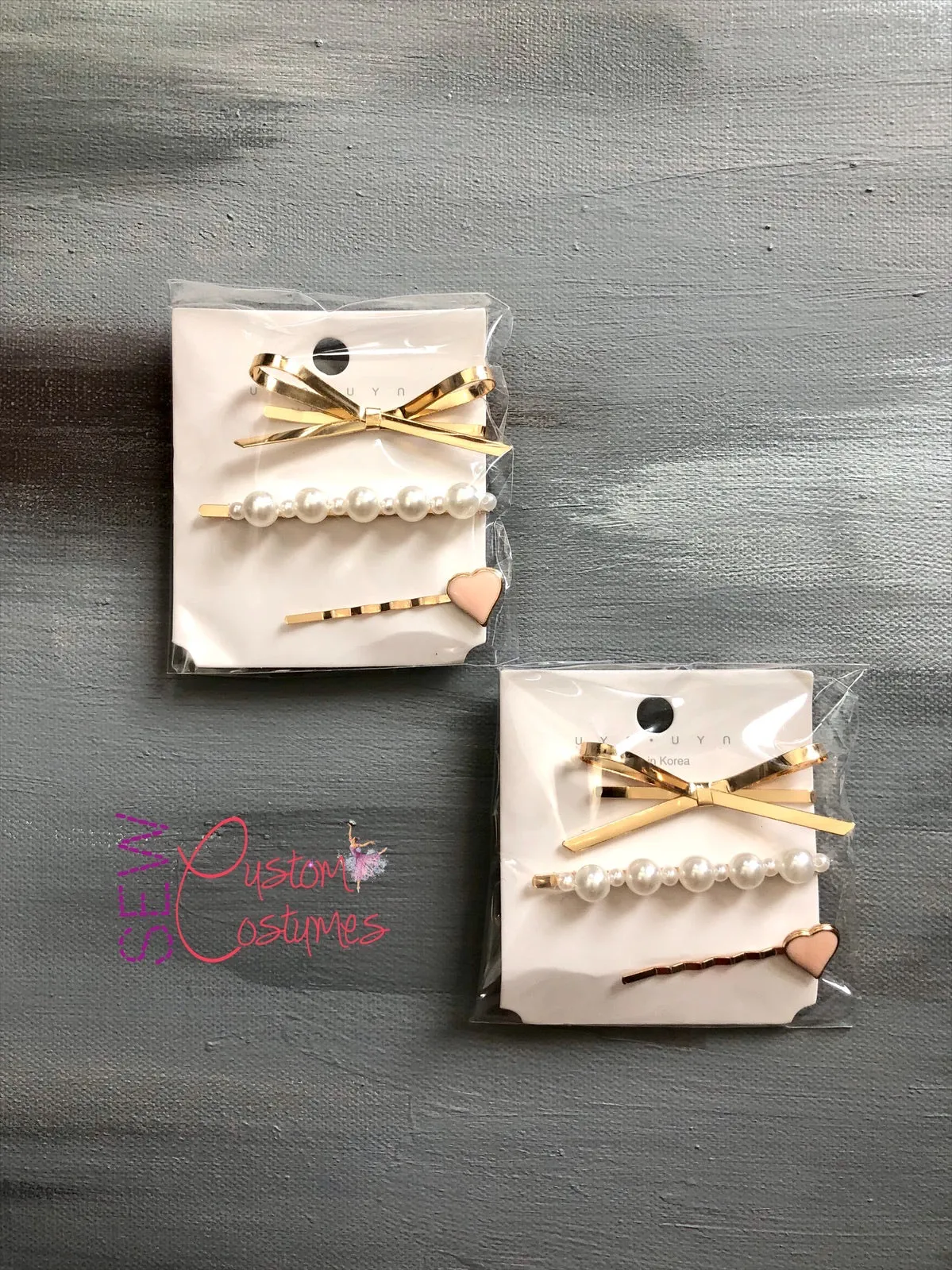 Gold decorative hair pins
