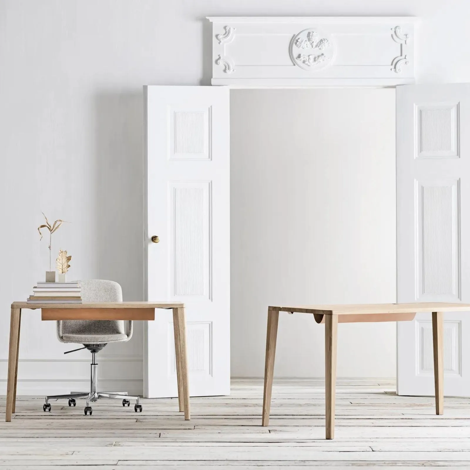 Graceful | Desk