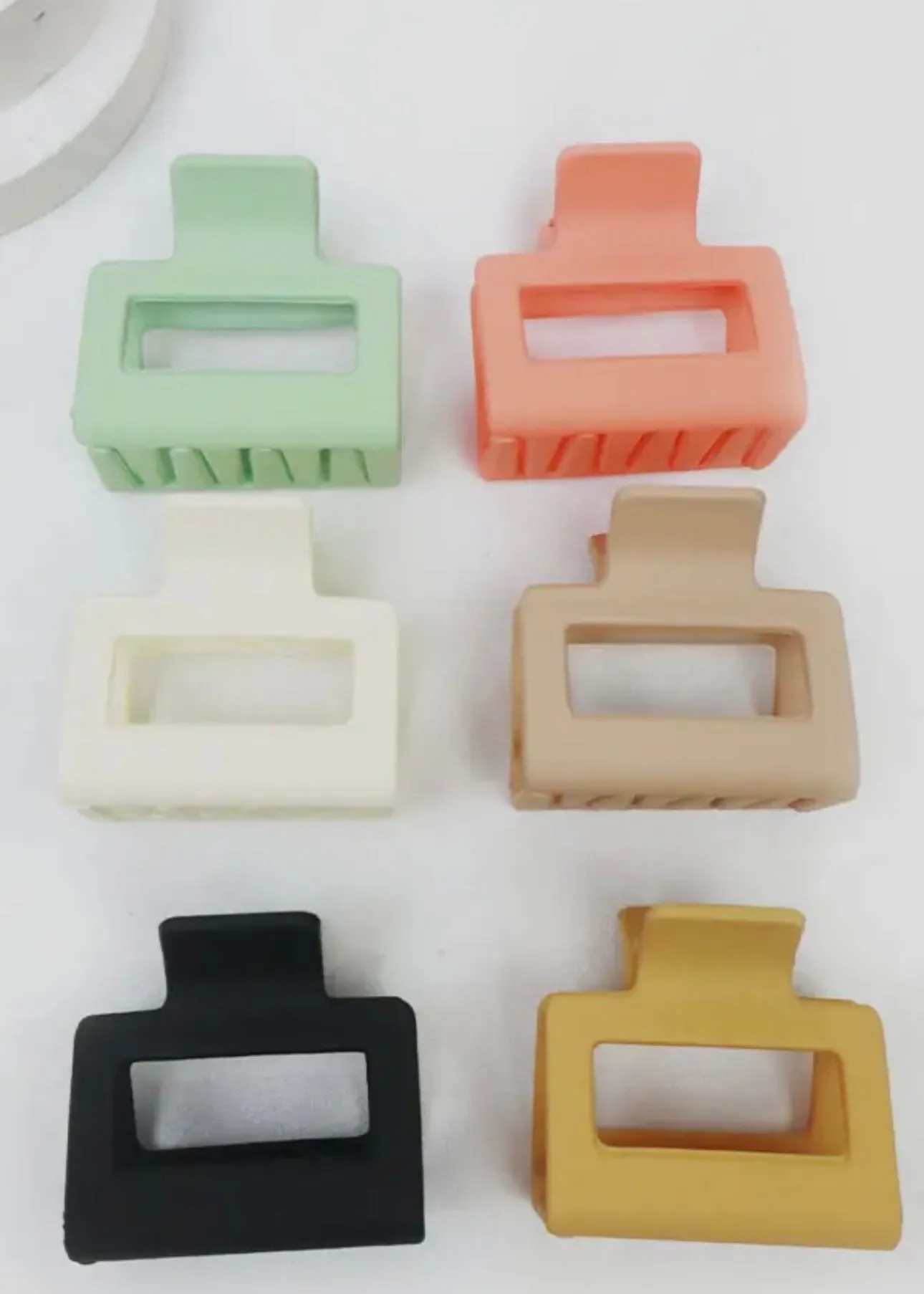 Matte Rectangle Cutout Hair Claws