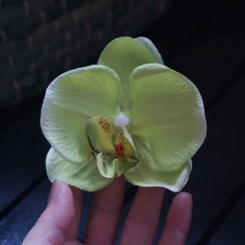 Miller Orchid Hair Clip