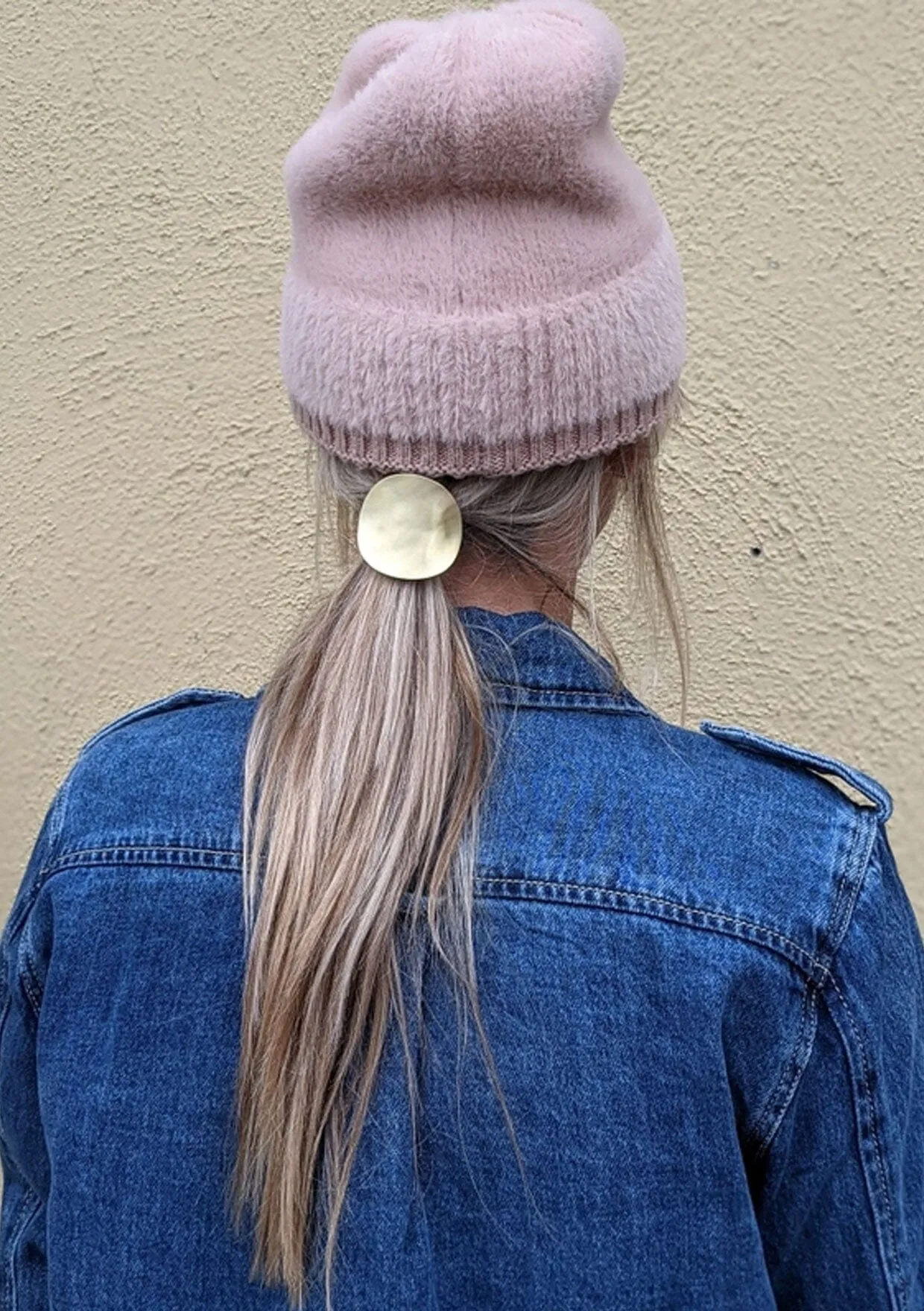 PeLo Modern - Medium Sculptural Oval Brass Ponytail Holder