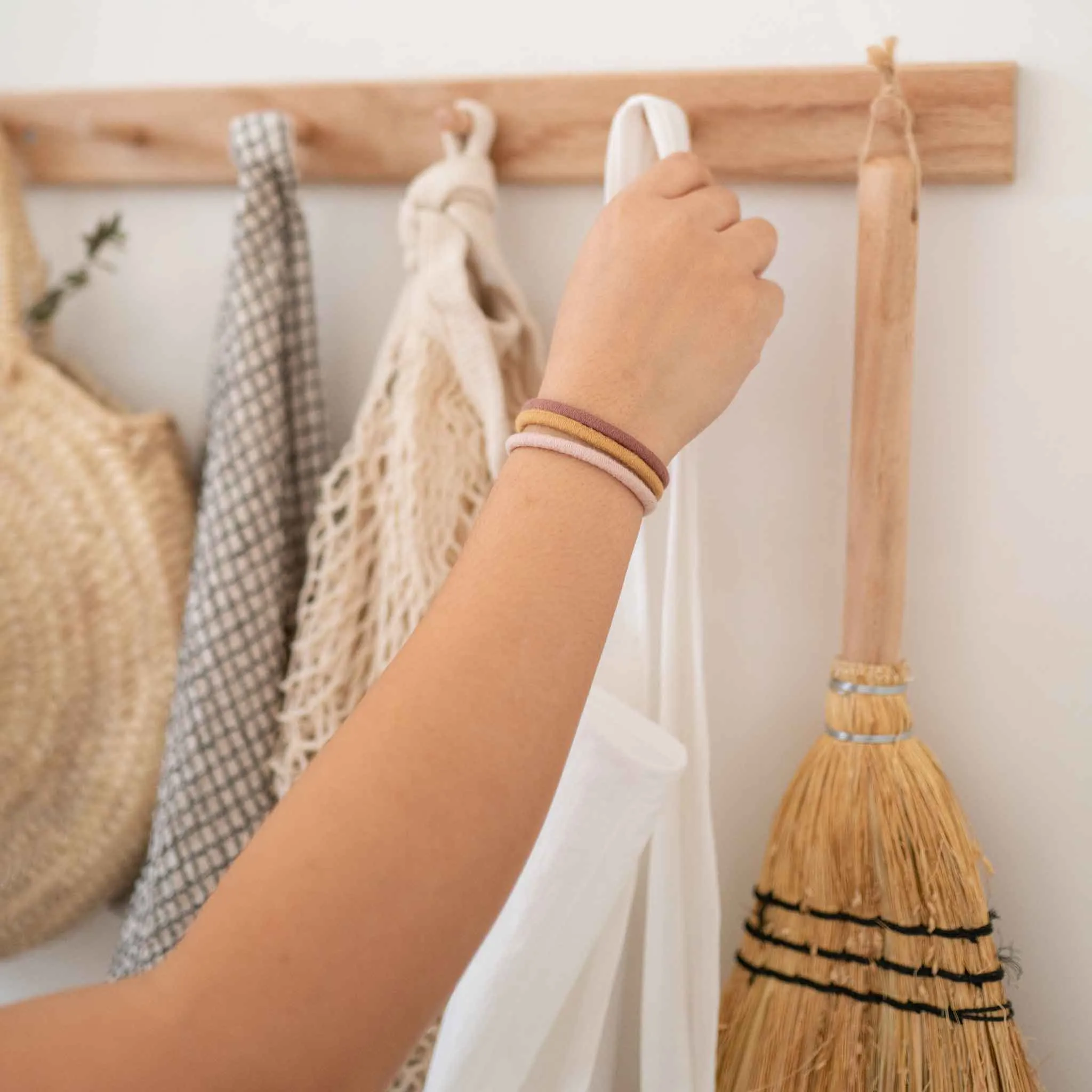 Plastic-Free Round Mondo Hair Ties