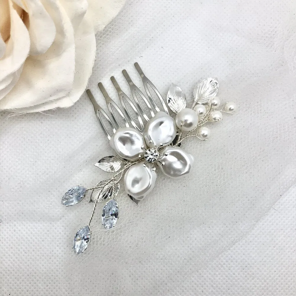 "Asya" - Pearl and Crystal Bridal Hair Comb
