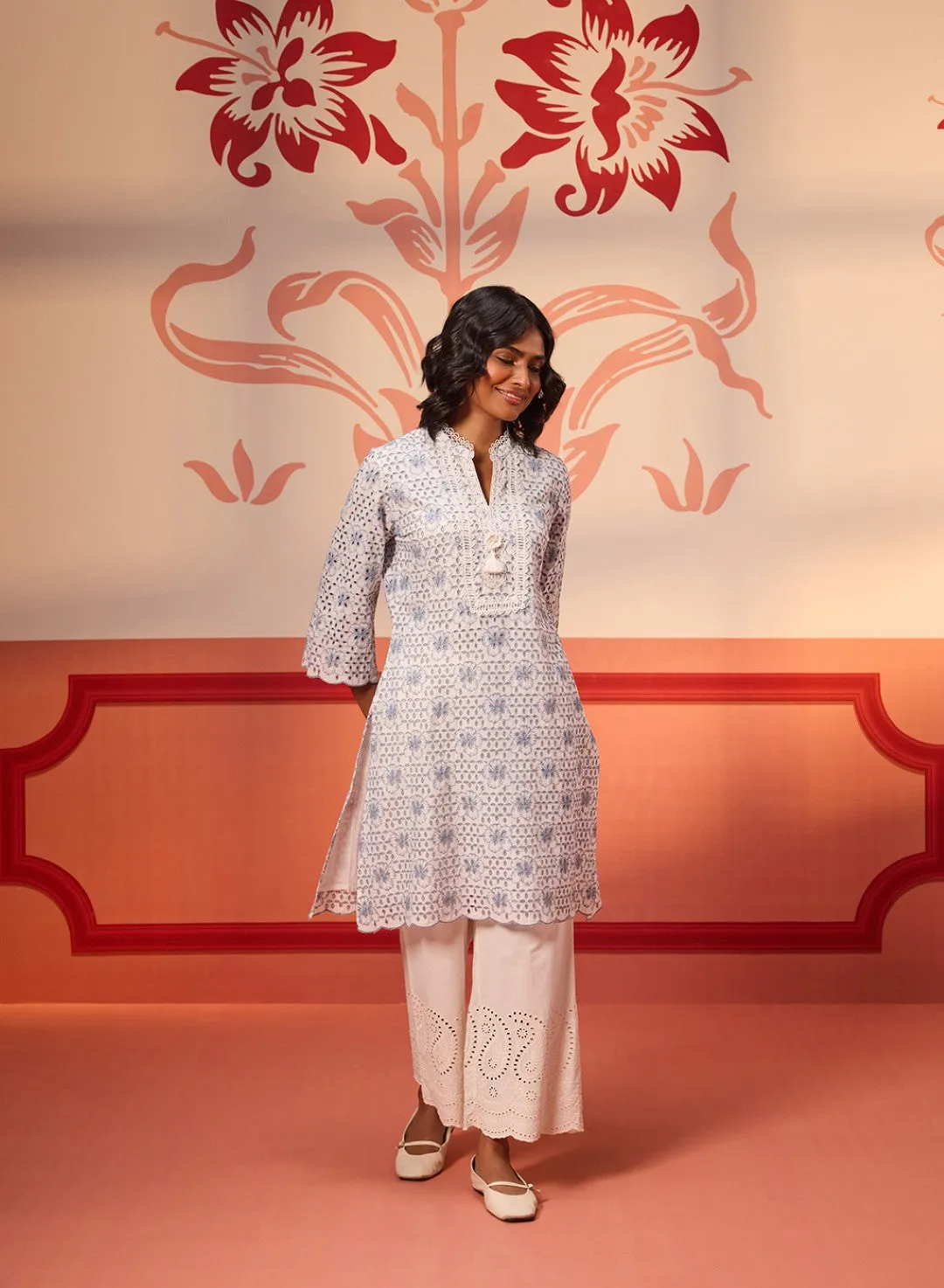 Saira Blue Embroidered Rayon Kurta Set For Women